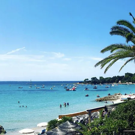 Superbe Pieds Dans L'eau - Parking Gratuit - Terrasse - Emplacement Idéal Dans Résidence De Standing Ajaccio (Corsica)