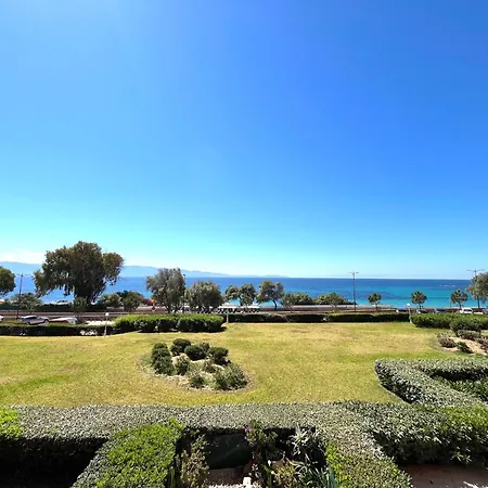 Superbe Pieds Dans L'eau - Parking Gratuit - Terrasse - Emplacement Ideal Dans De Standing Apartment