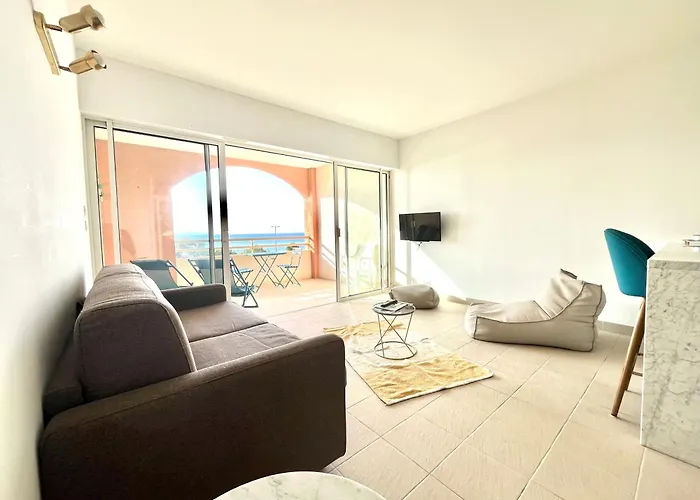 Apartment Superbe Pieds Dans L'eau - Parking Gratuit - Terrasse - Emplacement Ideal Dans De Standing