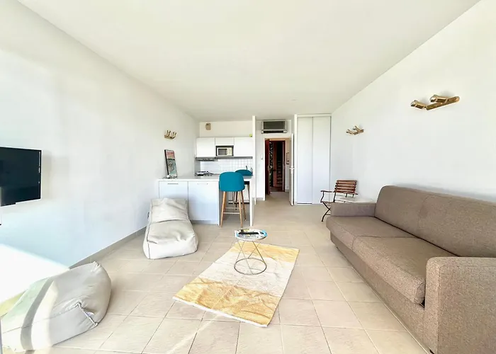 Apartment Superbe Pieds Dans L'eau - Parking Gratuit - Terrasse - Emplacement Ideal Dans De Standing